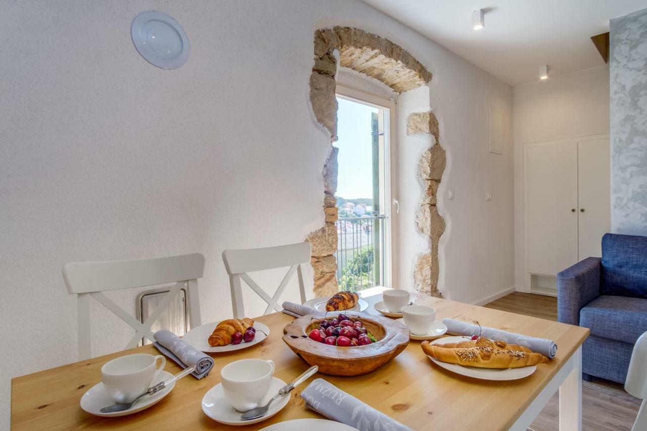Appartamento Casa Rustica Mali Lošinj Esterno foto