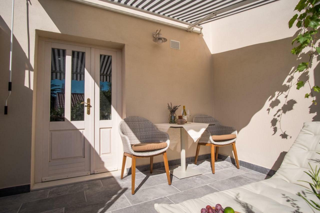 Appartamento Casa Rustica Mali Lošinj Esterno foto