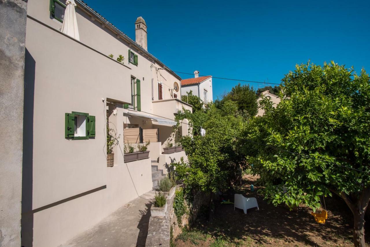 Appartamento Casa Rustica Mali Lošinj Esterno foto